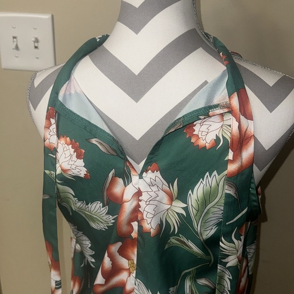 Green Orange and Cream SHEIN Halter Top - Size M - Picture 7 of 9